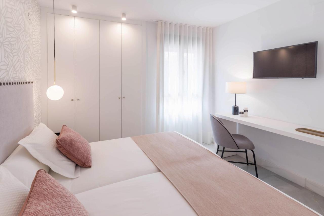 Premium Apartment & Free Parking By Ele Apartments Málaga Exteriör bild