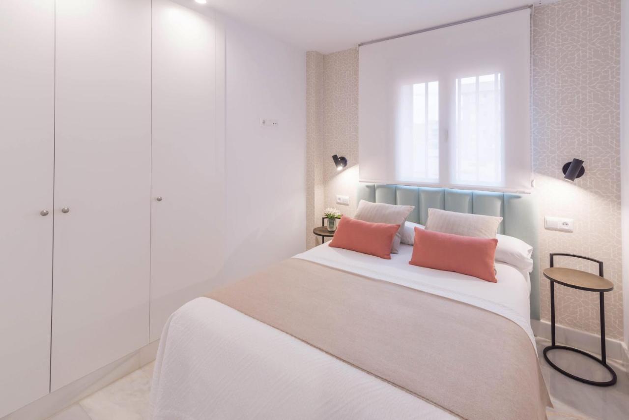 Premium Apartment & Free Parking By Ele Apartments Málaga Exteriör bild
